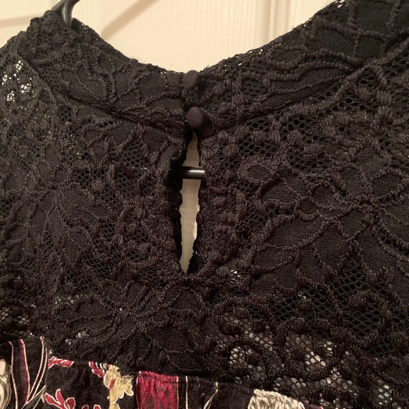 Style & co plus size blouse - Picture 2 of 3